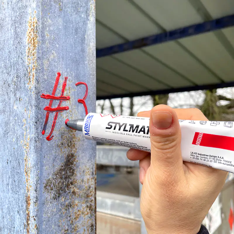 Golyós festékmarkerek